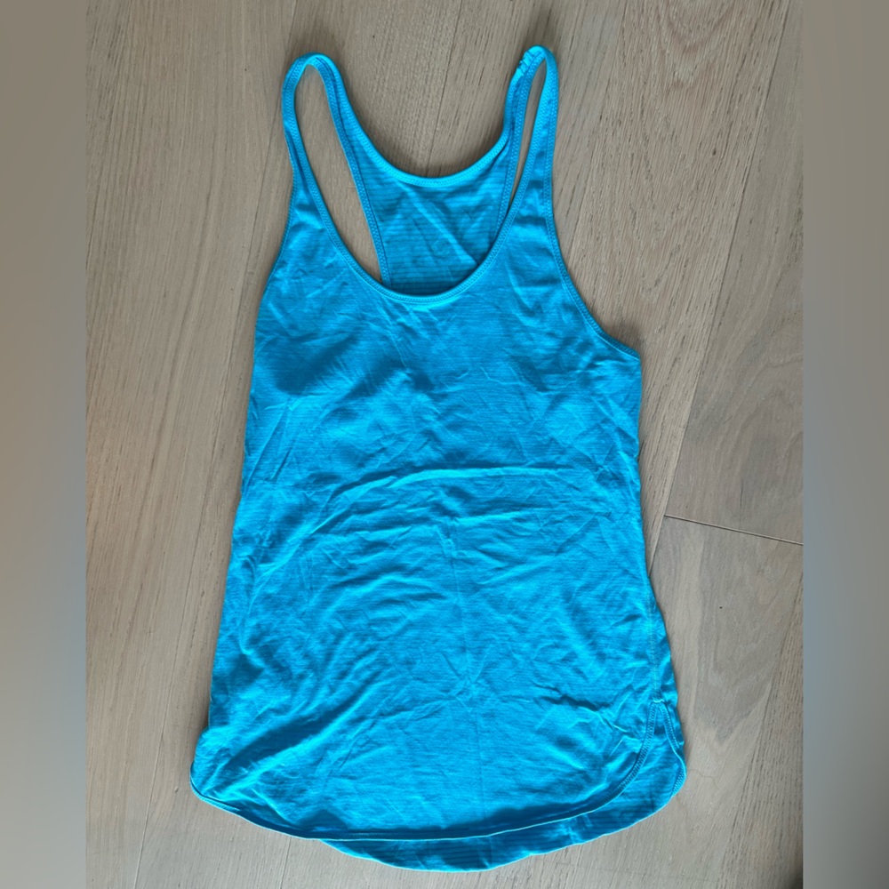 🍋lululemon silverescent tank